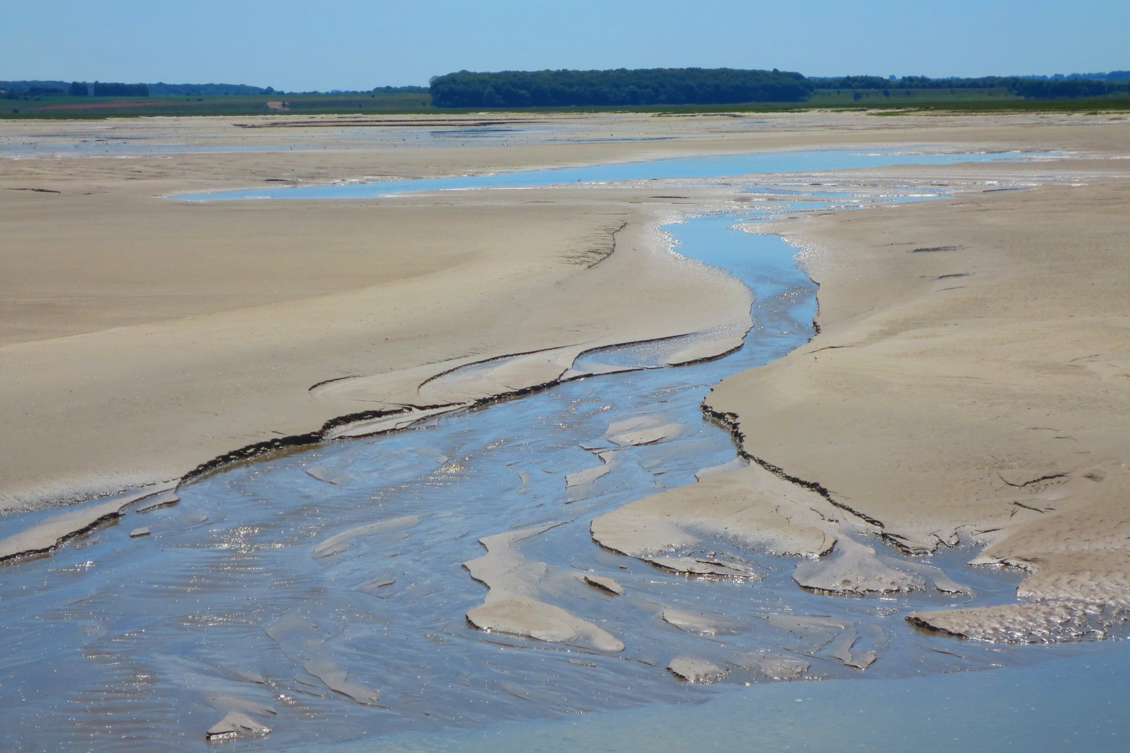 Chenaux de la baie à marée basse au Hourdel